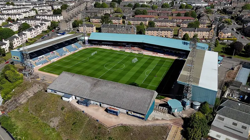 Dens Park, stade du club Dundee FC