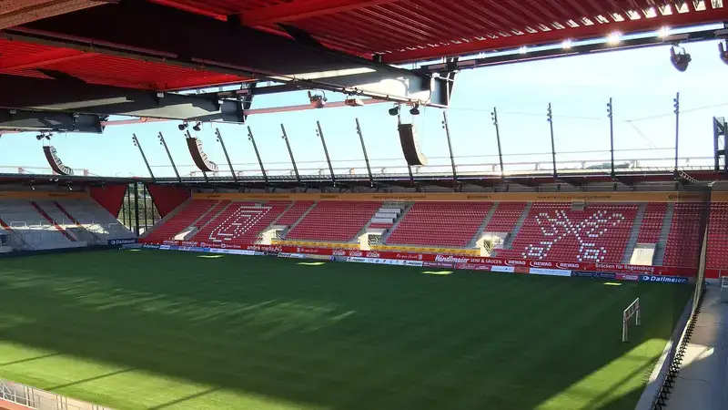 Jahnstadion Regensburg, stade du club Jahn Regensburg